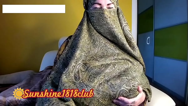 Ibu-ibu Turki Arab Berhijab, Montok Gede Toketnya, Rekaman Webcam 10 November Bikin Ngentot