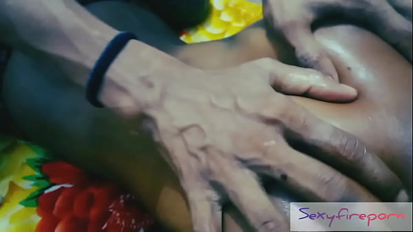 Desi Indian Cewek Sange Dikasih Pijat Panas Sampe Merem Melek