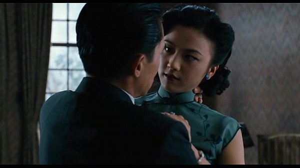 Cinta Cina Yang Liar Dan Menggairahkan (bagian Satu) – Nikmatnya Penuh Nafsu