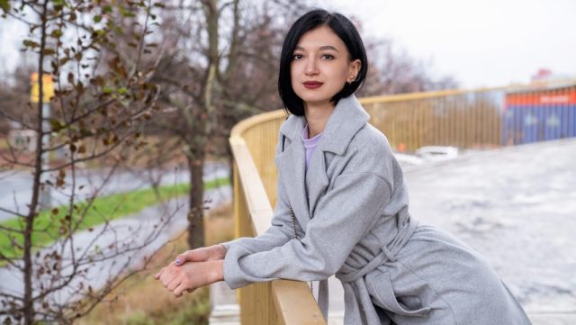Agen Umum – Si Gadis Rusia Mungil Yang Pendiam, Tapi Nakal Di Ranjang