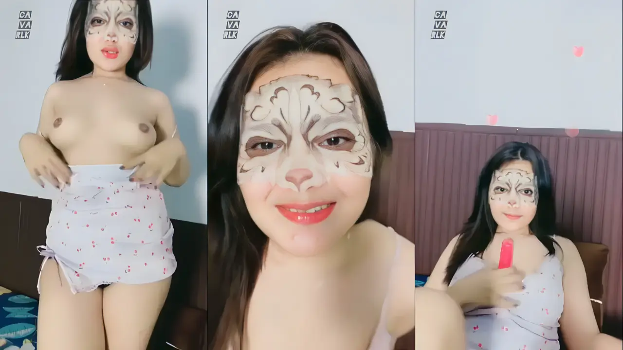 Caca Calon Idaman Lo Semua Pamer Uting Cakep, Bikin Kontol Tegang Maksimal!