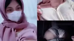 Hijab Manis Ngos-ngosan Enek Sange, Pantat Montok Nungging Minta Digetok.