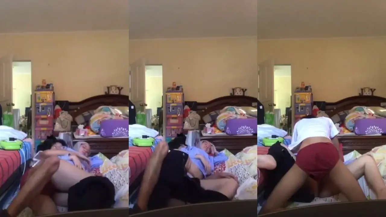 Jilbab Ke Rumah Pacar Malah Diajak Ngentot, Nih Bibir Makin Basah Kena Bujuk