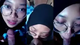 Nanda Si Ukhti Udah Jago Banget Nge-*blowjob*, Bibirnya Basah, Lidahnya Lincah, Bikin Kontol Keras Sampai Crot Di Mulut.