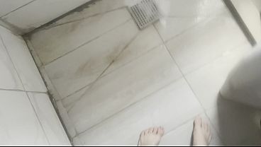 Gue Nemuin Dildo Di Kamar Ibu Tiri Arab Gue, Terus Gue Kasih Dia Cobain Kontol Asli Yang Gede.