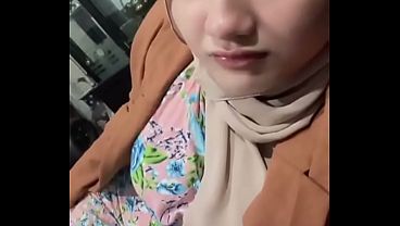 Cewek Abg Indonesia Lagi Live, Goyang-goyang Bikin Makin Basah