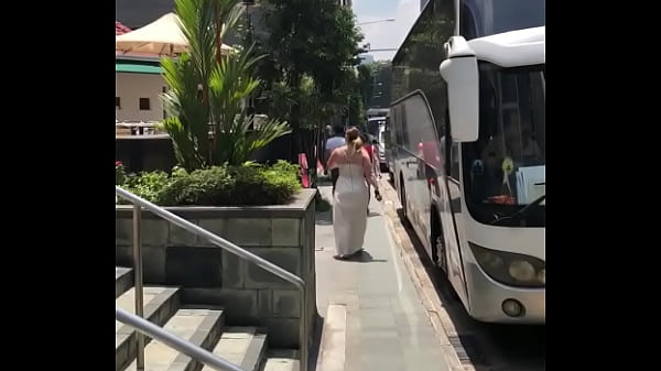 Gede Banget Nih Pantat Cina Montok, Bikin Pengen Ngencrotin Sampe Becek!